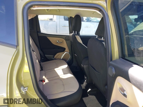 2015 Jeep Renegade Latitude with VIN ZACCJBBT7FPB35993, listed as a IAAI auction lot 42055165 with 65,413 mi miles. Bid and sale history available at carsss.com. Image 8.