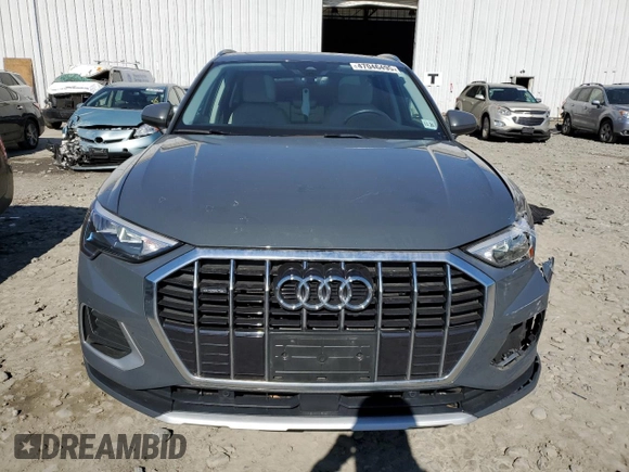 2022 Audi Q3 Premium with VIN WA1AUCF33N1020993, listed as a Copart auction lot 47046495 with 33,382 mi miles and Salvage Title. Bid and sale history available at carsss.com. Image 5.