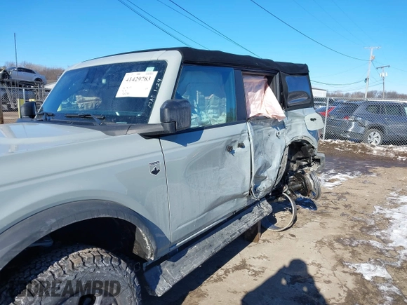 2022 Ford Bronco with VIN 1FMDE5BH2NLB16269, listed as a IAAI auction lot 41429783 with 65,761 mi miles. Bid and sale history available at carsss.com. Image 6.