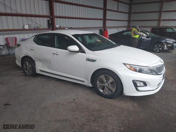 2014 Kia Optima Hybrid LX with VIN KNAGM4AD5E5075909, listed as a IAAI auction lot 41967037 with 143,494 mi miles. Bid and sale history available at carsss.com. Image 1.