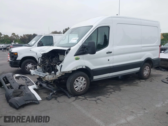 2023 Ford Transit Cargo with VIN 1FTBR1C86PKA02758, listed as a IAAI auction lot 42465866 with 33,095 mi miles and . Bid and sale history available at DreamBid. Image 20.
