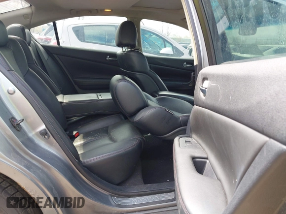 2009 Nissan Maxima SV with VIN 1N4AA51E59C824621, listed as a IAAI auction lot 42063256 with 208,607 mi miles and . Bid and sale history available at DreamBid. Image 8.