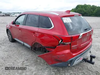 2019 Mitsubishi Outlander SE z VIN JA4AD3A30KZ033978, wystawiony jako IAAI lot #42315448 z przebiegiem 131 906 mil mil oraz . Historia ofert i sprzedaży dostępna na DreamBid. Obrazek 3.