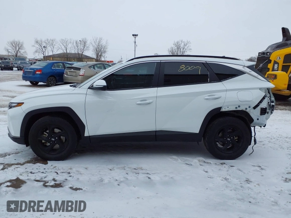 2023 Hyundai Tucson SEL with VIN 5NMJBCAE4PH187585, listed as a IAAI auction lot 41358009 with 35,500 mi miles. Bid and sale history available at carsss.com. Image 15.