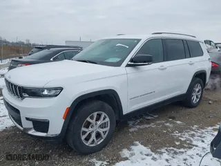 2022 Jeep Grand Cherokee L Limited with VIN 1C4RJKBG1N8565909, listed as a IAAI auction lot 41543899 with 31,451 mi miles. Bid and sale history available at carsss.com. Image 17.
