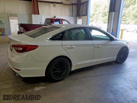 2016 Hyundai Sonata SE z VIN 5NPE24AF7GH260421, wystawiony jako Copart lot #59781355 z przebiegiem 134 666 mil mil oraz Czysty tytuł • Clean title. Historia ofert i sprzedaży dostępna na DreamBid. Obrazek 3.