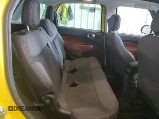 2014 FIAT 500L Trekking with VIN ZFBCFADH7EZ013707, listed as a Copart auction lot 54251675 with 99,735 mi miles and Non Repairable. Bid and sale history available at carsss.com. Image 10.