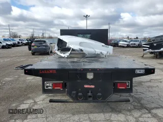 2023 Chevrolet Silverado 1500 with VIN 1HTKHPVM3PH723040, listed as a Copart auction lot 43317695 with 2,944 mi miles and Salvage Title. Bid and sale history available at DreamBid. Image 6.