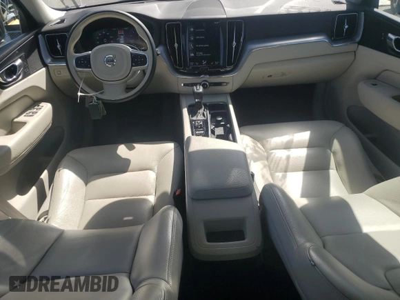 2018 Volvo XC60 Momentum with VIN LYVA22RK3JB117199, listed as a Copart auction lot 60888465 with 56,999 mi miles and Salvage title. Bid and sale history available at DreamBid. Image 8.