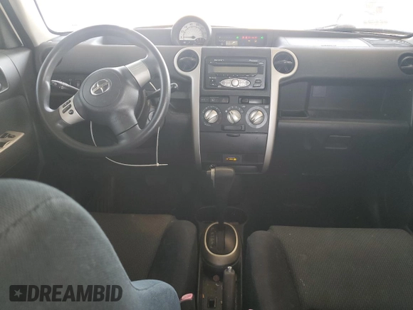 2006 Scion xB z VIN JTLKT324964090627, wystawiony jako Copart lot #52608985 z przebiegiem 195 918 mil mil oraz Szkoda całkowita • Salvage title. Historia ofert i sprzedaży dostępna na DreamBid. Obrazek 8.