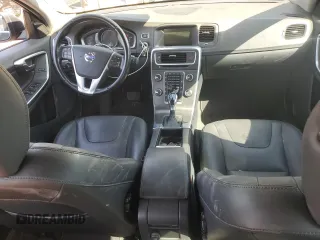 2015 Volvo S60 T5 Platinum with VIN YV1612TD0F2307466, listed as a Copart auction lot 72807063 with 92,151 mi miles. Bid and sale history available at carsss.com. Image 8.