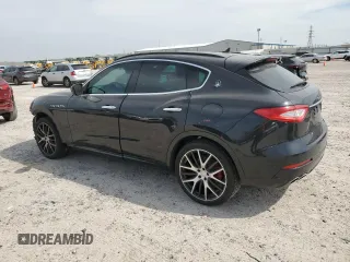 2017 Maserati Levante S with VIN ZN661YUS4HX225959, listed as a Copart auction lot 44371894 with 68,605 mi miles. Bid and sale history available at carsss.com. Image 2.