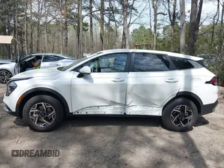 2024 Kia Sportage LX with VIN KNDPUCDF5R7273538, listed as a IAAI auction lot 41944255 with 4,617 mi miles and . Bid and sale history available at DreamBid. Image 14.