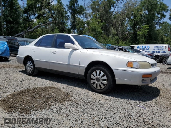 1995 Toyota Camry LE with VIN 4T1SK12E4SU878765, listed as a Copart auction lot 57761385 with 181,674 mi miles and Clean title. Bid and sale history available at DreamBid. Image 4.
