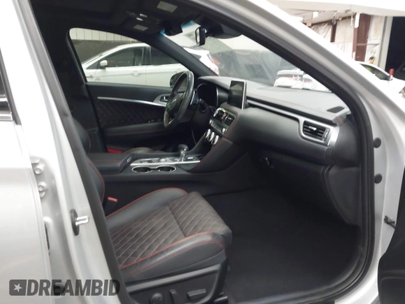 2019 Genesis G70 Advanced with VIN KMTG44LA2KU025977, listed as a IAAI auction lot 42432585 with 25,227 mi miles and . Bid and sale history available at DreamBid. Image 5.
