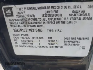 2001 GMC Yukon XL SLE with VIN 3GKFK16T71G273496, listed as a IAAI auction lot 41891755 with Not Provided miles. Bid and sale history available at carsss.com. Image 9.