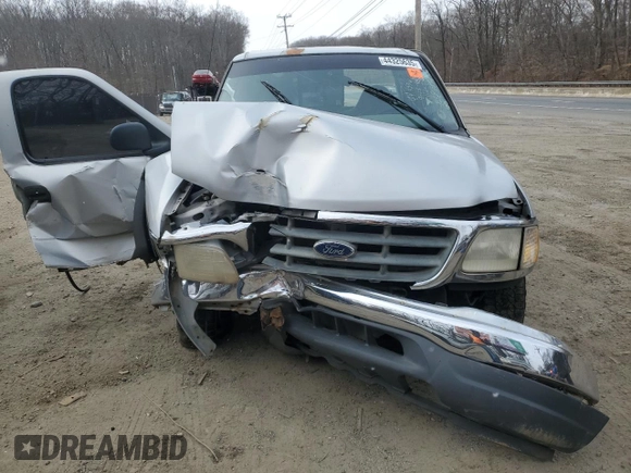 2000 Ford F-150 XL with VIN 1FTZF182XYNC17149, listed as a Copart auction lot 44325635 with Not provided miles and Salvage title. Bid and sale history available at DreamBid. Image 5.