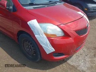 2009 Toyota Yaris с VIN JTDBT903591322672, выставлен на аукционе IAAI как лот 42464338 с пробегом 206 850 миль миль и . История ставок и продаж доступна на DreamBid. Изображение 12.