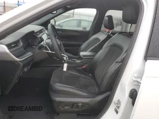 2024 Jeep Grand Cherokee Altitude with VIN 1C4RJGAG0R8546529, listed as a Copart auction lot 41863845 with 20,096 mi miles and Salvage title. Bid and sale history available at DreamBid. Image 7.