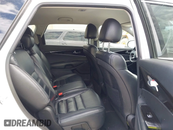 2020 Kia Sorento S z VIN 5XYPG4A52LG622321, wystawiony jako IAAI lot #41790301 z przebiegiem 155 766 mil mil oraz . Historia ofert i sprzedaży dostępna na DreamBid. Obrazek 8.