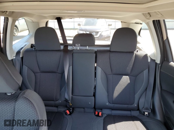 2024 Subaru Forester Premium z VIN JF2SKACC6RH463419, wystawiony jako Copart lot #55591345 z przebiegiem 4 930 mil mil oraz Szkoda całkowita • Salvage title. Historia ofert i sprzedaży dostępna na DreamBid. Obrazek 10.