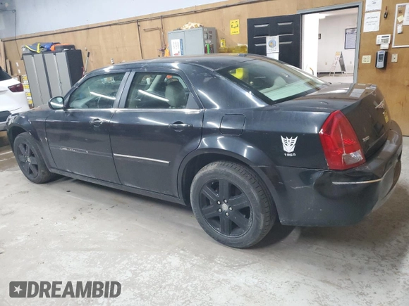 2007 Chrysler 300 Limited with VIN 2C3KK53G97H868047, listed as a Copart auction lot 68005104 with 151,784 mi miles and Clean Title. Bid and sale history available at carsss.com. Image 2.