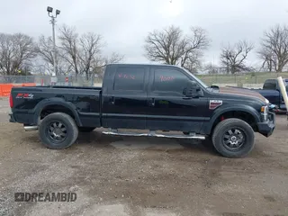 2010 Ford Super Duty F-250 SRW XL with VIN 1FTSW2BR2AEB07232, listed as a IAAI auction lot 41948951 with 124,116 mi miles. Bid and sale history available at carsss.com. Image 14.
