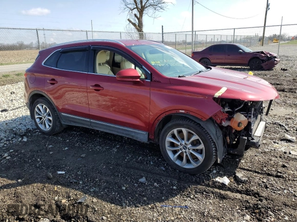 2016 Lincoln MKC Select with VIN 5LMCJ2D94GUJ01066, listed as a Copart auction lot 51326365 with 91,148 mi miles and Salvage Title. Bid and sale history available at DreamBid. Image 4.