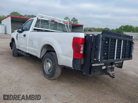 2020 Ford F-250 XL with VIN 1FTBF2A62LED60240, listed as a IAAI auction lot 41842598 with 209,249 mi miles and . Bid and sale history available at DreamBid. Image 3.