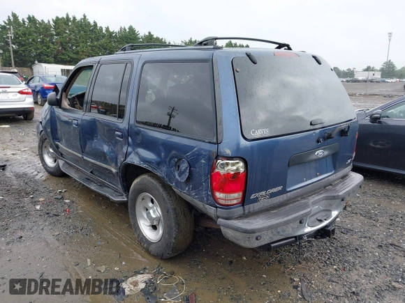 2000 Ford Explorer XLT with VIN 1FMDU83P9YZC19622, listed as a IAAI auction lot 42566797 with 176,736 mi miles and . Bid and sale history available at DreamBid. Image 3.