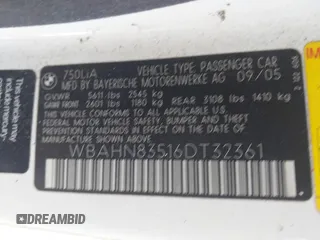 2006 BMW 7 Series 750Li with VIN WBAHN83516DT32361, listed as a IAAI auction lot 41973491 with 170,428 mi miles. Bid and sale history available at carsss.com. Image 9.