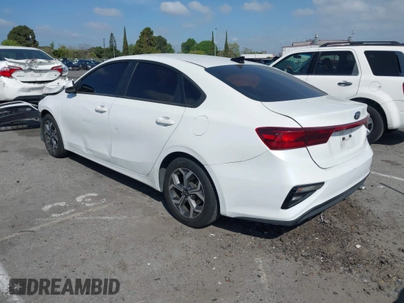 2021 Kia Forte LXS z VIN 3KPF24AD3ME299221, wystawiony jako IAAI lot #41893062 z przebiegiem 62 961 mil mil oraz . Historia ofert i sprzedaży dostępna na DreamBid. Obrazek 3.