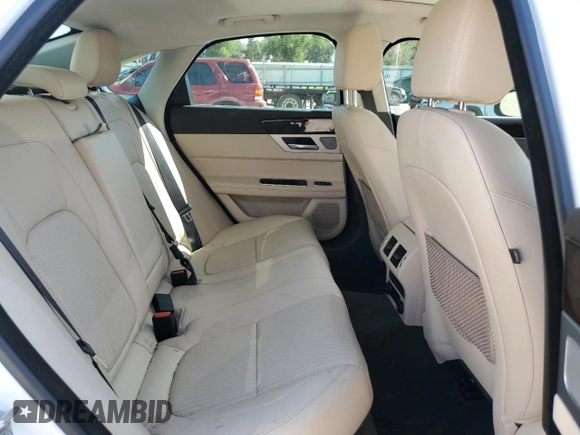 2018 Jaguar XF with VIN SAJBK4FN1JCY62528, listed as a Copart auction lot 67979364 with 46,757 mi miles and Salvage Title. Bid and sale history available at DreamBid. Image 10.