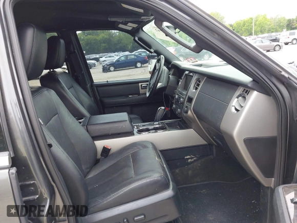 2015 Ford Expedition Limited with VIN 1FMJU1KT2FEF07608, listed as a IAAI auction lot 42360792 with 139,993 mi miles and . Bid and sale history available at DreamBid. Image 5.