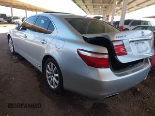 2009 Lexus LS 460 with VIN JTHBL46F895091293, listed as a IAAI auction lot 41825852 with 193,568 mi miles. Bid and sale history available at carsss.com. Image 3.