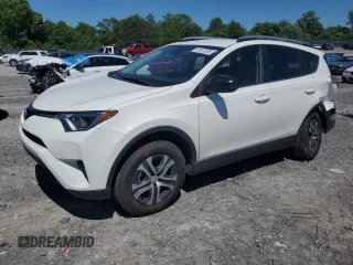 2017 Toyota RAV4 LE с VIN JTMBFREVXHJ147612, выставлен на аукционе Copart как лот 57657225 с пробегом 43 812 миль миль и Чистый • Clean title. История ставок и продаж доступна на DreamBid. Изображение 1.