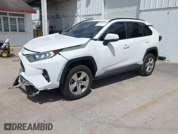 2019 Toyota RAV4 XLE with VIN 2T3W1RFVXKW033696, listed as a IAAI auction lot 42044151 with 126,872 mi miles and . Bid and sale history available at DreamBid. Image 18.