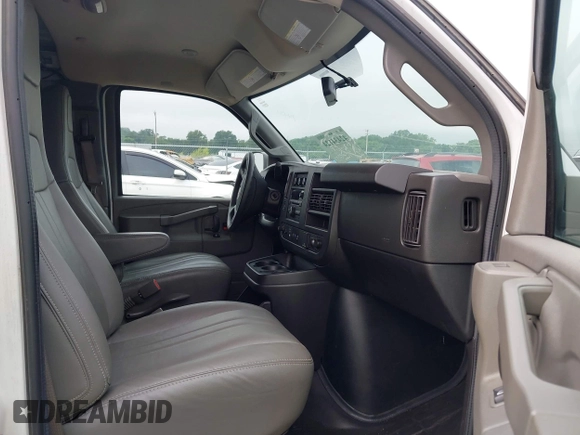 2020 Chevrolet Express Cargo with VIN 1GCWGAFG8L1173280, listed as a IAAI auction lot 42434124 with 157,399 mi miles and . Bid and sale history available at DreamBid. Image 5.