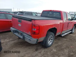 2010 Chevrolet Silverado 1500 LS with VIN 1GCSCREA7AZ201011, listed as a IAAI auction lot 41448280 with 216,623 mi miles. Bid and sale history available at carsss.com. Image 4.