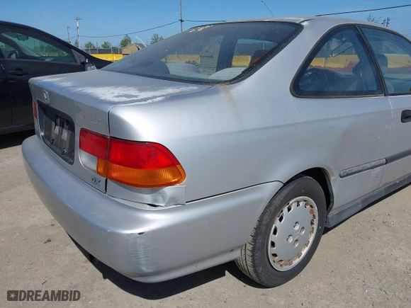 1997 Honda Civic DX with VIN 1HGEJ6220VL106203, listed as a IAAI auction lot 42098813 with 192,343 mi miles. Bid and sale history available at carsss.com. Image 6.