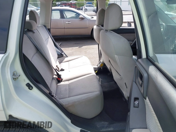 2018 Subaru Forester z VIN JF2SJABC5JH444739, wystawiony jako IAAI lot #42123918 z przebiegiem 124 520 mil mil oraz . Historia ofert i sprzedaży dostępna na DreamBid. Obrazek 8.