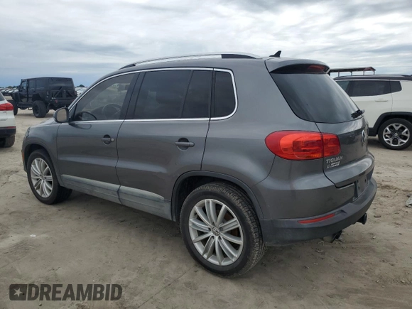 2015 Volkswagen Tiguan R-Line z VIN WVGAV7AX7FW515931, wystawiony jako Copart lot #52606635 z przebiegiem 127 391 mil mil oraz Czysty tytuł • Clean title. Historia ofert i sprzedaży dostępna na DreamBid. Obrazek 2.
