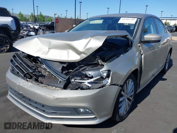 2015 Volkswagen Jetta SE с VIN 3VWD17AJ6FM403840, выставлен на аукционе IAAI как лот 42309745 с пробегом 118 588 миль миль и . История ставок и продаж доступна на DreamBid. Изображение 6.