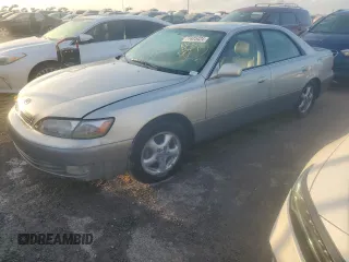 1999 Lexus ES 300 Luxury Sport Sdn with VIN JT8BF28G0X5056259, listed as a Copart auction lot 77475424 with 0 mi miles and Non Repairable. Bid and sale history available at carsss.com. Image 1.