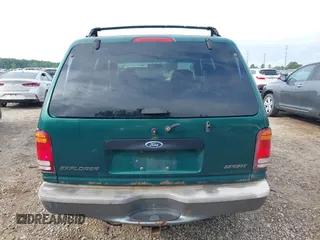 1999 Ford Explorer Sport z VIN 1FMYU24X0XUC46121, wystawiony jako IAAI lot #42351681 z przebiegiem 204 345 mil mil oraz . Historia ofert i sprzedaży dostępna na DreamBid. Obrazek 16.