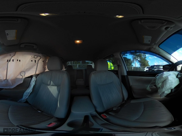 2016 Nissan Sentra SR with VIN 3N1AB7AP3GY279773, listed as a IAAI auction lot 41889924 with 112,044 mi miles. Bid and sale history available at carsss.com. Image 18.
