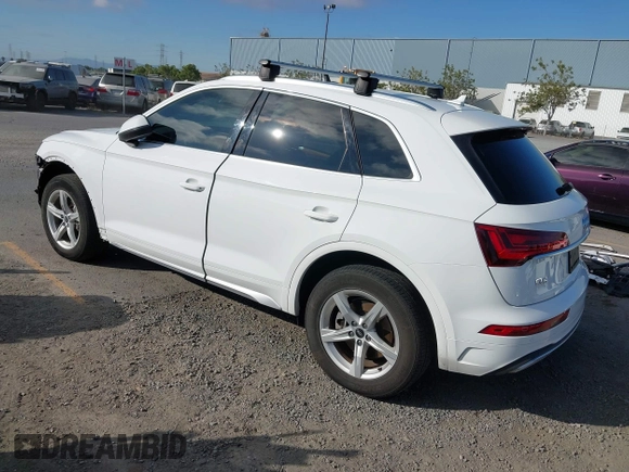 2021 Audi Q5 Premium z VIN WA1AAAFY1M2133438, wystawiony jako IAAI lot #42684944 z przebiegiem 35 794 mil mil oraz . Historia ofert i sprzedaży dostępna na DreamBid. Obrazek 3.