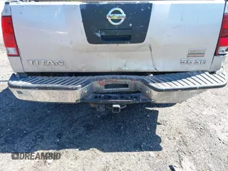 2004 Nissan Titan LE with VIN 1N6AA07AX4N575552, listed as a IAAI auction lot 41994360 with 258,524 mi miles and . Bid and sale history available at DreamBid. Image 6.