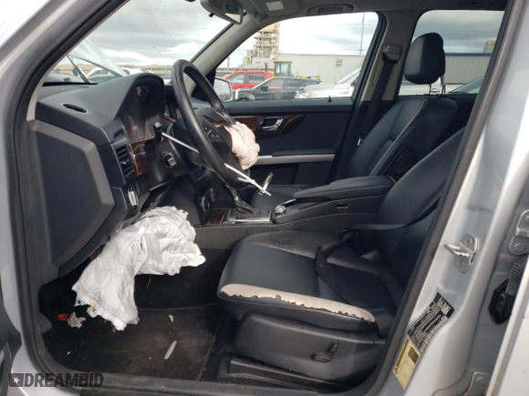 2011 Mercedes-Benz GLK-Class GLK 350 with VIN WDCGG5GB3BF582815, listed as a Copart auction lot 48139395 with 86,884 mi miles and Salvage Title. Bid and sale history available at carsss.com. Image 7.