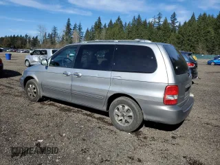 2004 Kia Sedona LX with VIN KNDUP131646582289, listed as a Copart auction lot 47321625 with 207,453 mi miles and Salvage Title. Bid and sale history available at carsss.com. Image 2.